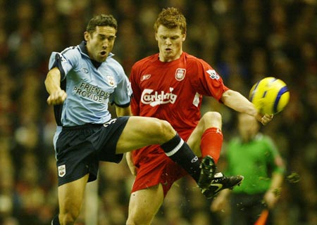 中超：上海海港3-1击败长春亚泰（中超：上海海港3-1战胜长春亚泰）