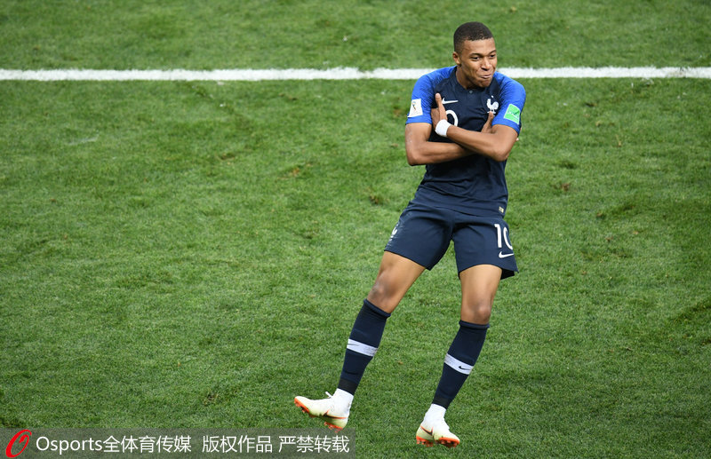 英超身价排行：枪手壕购迫近曼城 红军迎新星（英超身价榜：阿森纳豪掷逼近曼城，利物浦喜迎新秀）