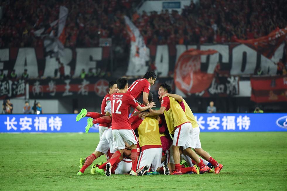 许尔策勒：维尔贝克、范黑克等4人将复出战枪手，魏费尔待定（许尔策勒：维尔贝克、范黑克等四将复出迎战阿森纳，魏费尔出战成疑）