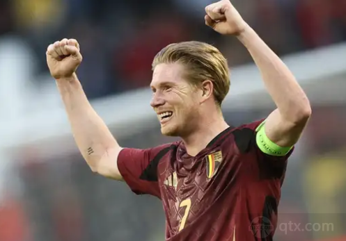 实至名归！阿尔瓦雷斯当选本轮欧冠最佳球员（当之无愧！阿尔瓦雷斯荣膺本轮欧冠最佳）