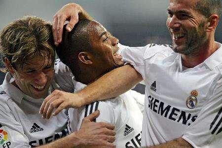 半场：纳什维尔2-0迈阿密国际，乔希-鲍尔破门，瑟里奇点射