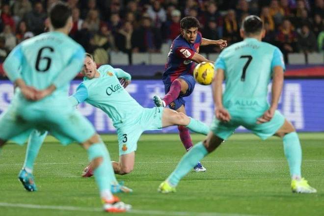 记者：施洛特贝克随队参加德国队训练，基米希继续缺席